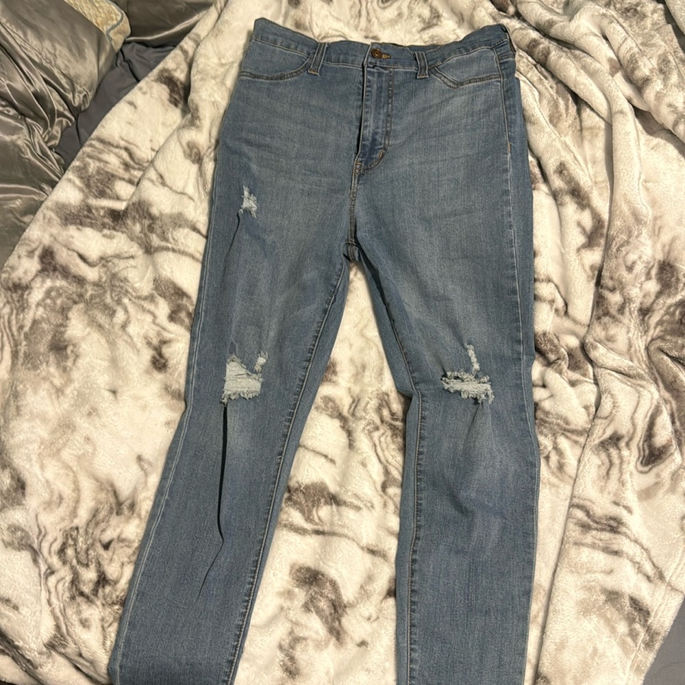 Fashion Nova distressed jeans